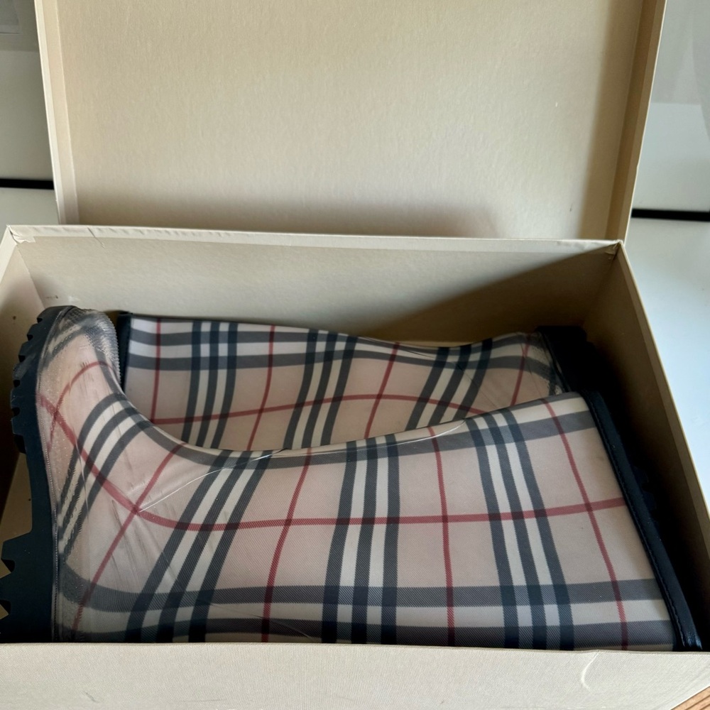 Burberry Rain Rubber Boots Nova Check Plaid Made In Italy Size 40